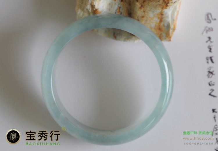 冰糯种飘花翡翠手镯
