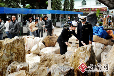 上半年云南进出口玉石1723吨 同比增长62%