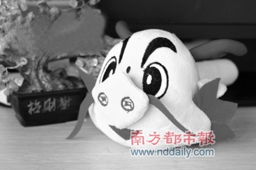 某网店龙年窗花30天热卖1800余件