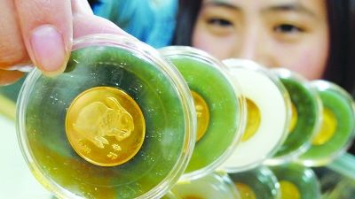 兔年生肖金镶玉纪念币上市