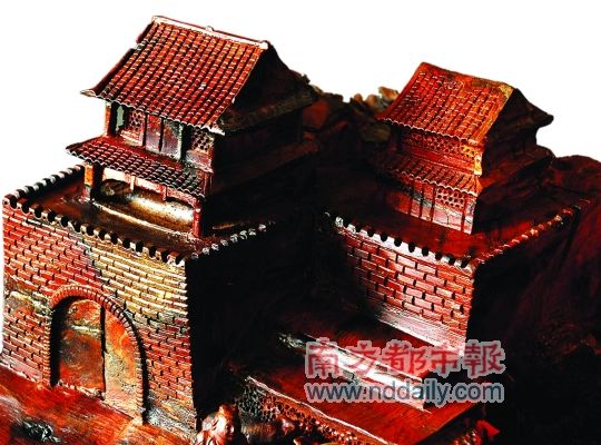 金丝楠雕清明上河图 价值难以估量