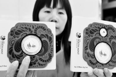 洋兔子金银币凑热闹(图)