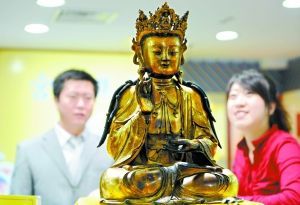 观世音金铜像亮相工美