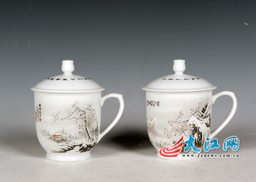 陶瓷精品在江南艺术馆展出