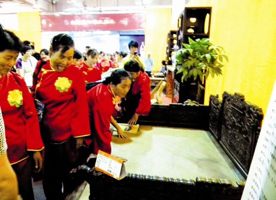 189万元床王亮相安徽
