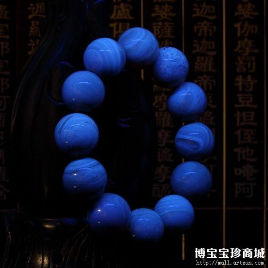 浑然天成琥珀藏品成收藏大热点