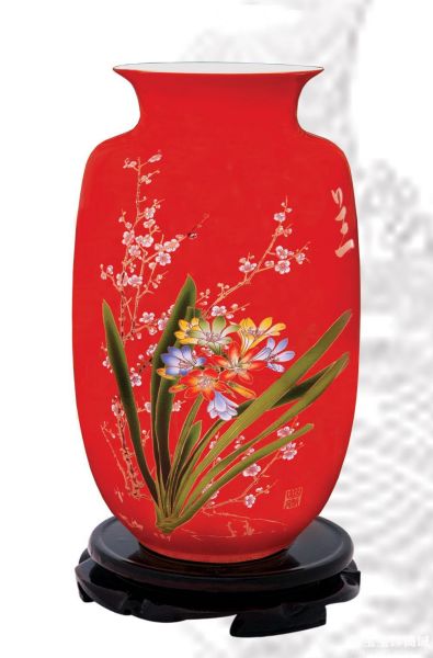 将军瓶 兰(图片来源：博宝宝珍商城)