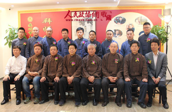 　师徒集体合照