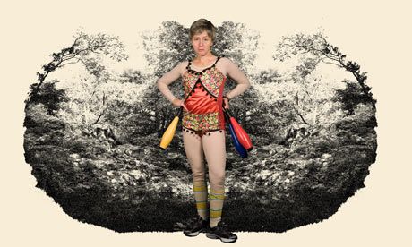 Cindy Sherman伦敦摄影展带来百变造型(图)
