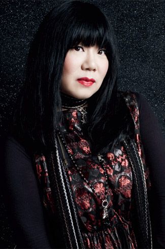Anna Sui：从摇滚女孩到创建自己的时尚王国(图)