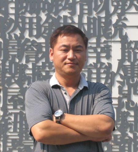 李万根：画如其人自在天真