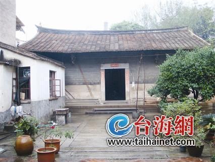 郑家大院刻有郑板桥书画