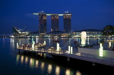 艺术登陆新加坡：一道东南亚风情大菜(图)