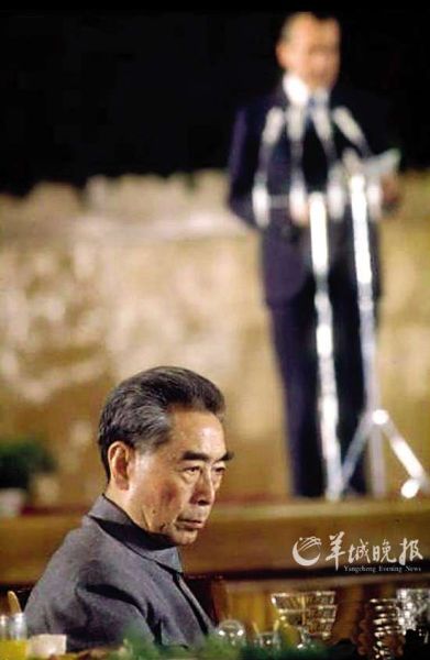 白宫记者镜头里的周恩来(图)