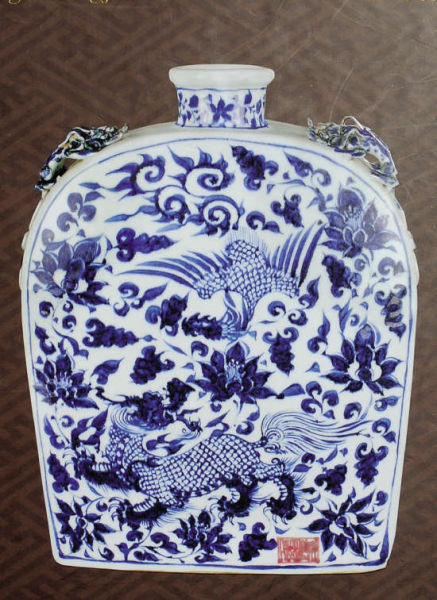 上亿元藏品元代青花扁壶现民间(图)