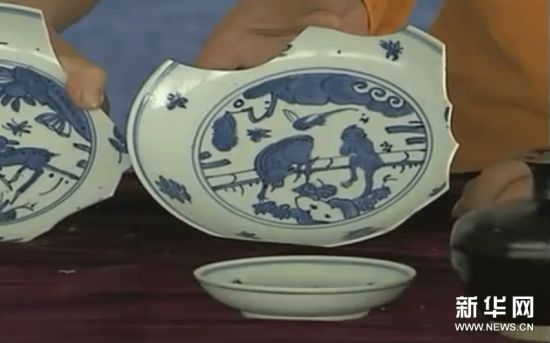 明代古沉船发掘出水的瓷器