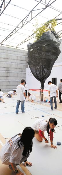 记者卧底 跟踪蔡国强玩火全过程