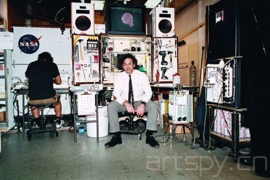 艺术家Tom Sachs：创造力是我们的敌人