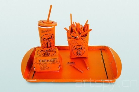 作品“Hermès Value Meal”（1997）