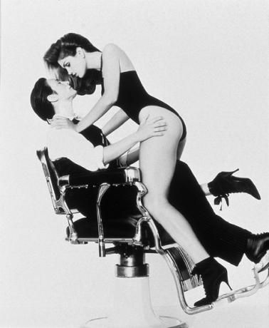 《K.D. Lang与辛迪?克劳馥》，1993