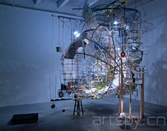 萨拉?斯茨（Sarah Sze）作品