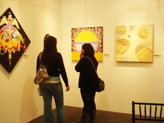 广州汇豪社展出邓瑜等80后新秀的作品。摄影：林悦其