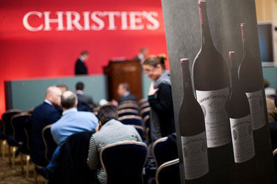 Christies 佳士得。