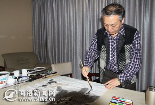 李苦寒绘猫图温暖艺术人生(图)