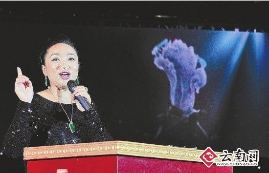 文博会拍出2.3亿元天价玉雕