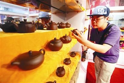 捡漏心态易受骗 紫砂收藏需慧眼