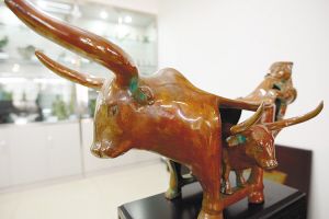 斑铜历史悠久源于古滇青铜