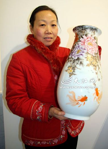 传承名家风格 作品市场抢手：记工艺美术师焦阳