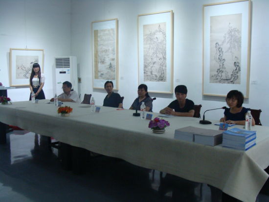 展览开幕式现场