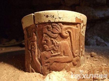 德国发现古玛雅王子古墓：遗骸已变成化石