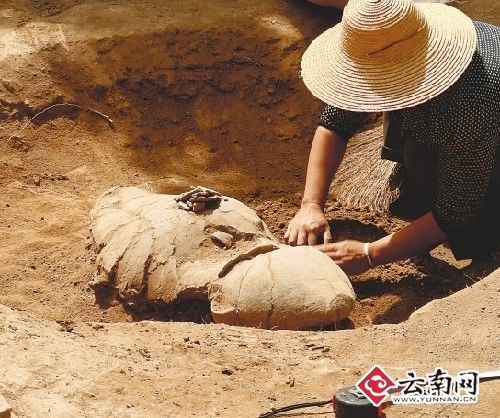 云南丽江永胜考古发现百余座古墓葬(图)
