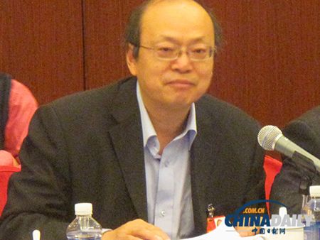 高价让博物馆无力竞拍 书画高仿品应盖章编号