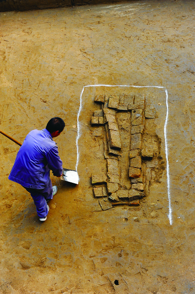 北京大兴发掘129座古代墓葬：出土大量漆器壁画