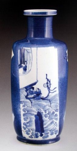 清康熙洒蓝釉青花开光人物瓶