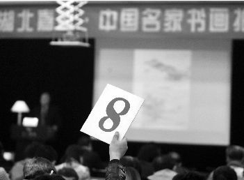 武汉艺术品春拍现场成交额过百万(图)
