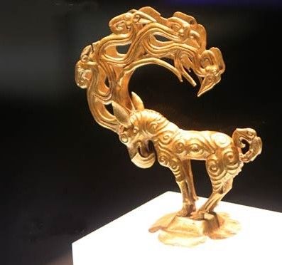 国宝档案：鹿形金怪兽鉴赏(图)