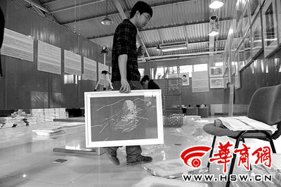 方力钧文献展让你知道这位艺术家的一生(图)