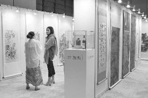 邦瀚斯拍卖上海巡展现场 记者 徐汇 摄