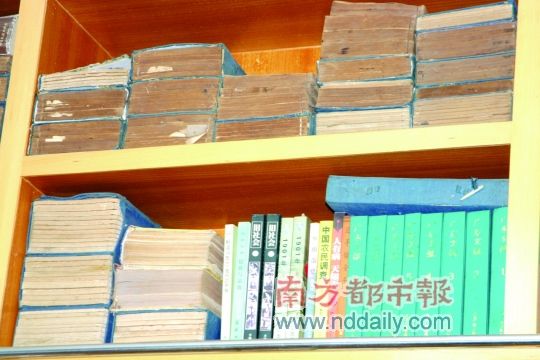 马明达的线装书收藏很丰富