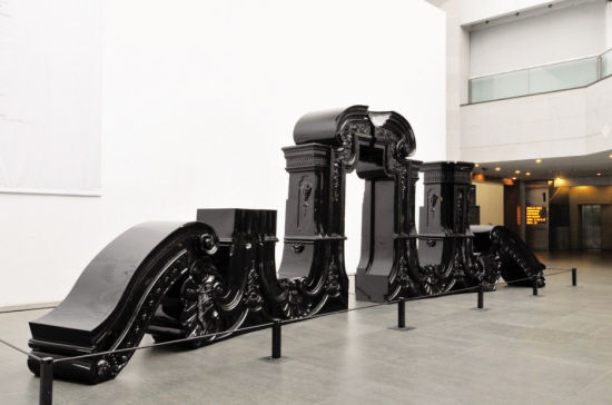 庄辉 和旦儿的作品：《倾斜11度》 