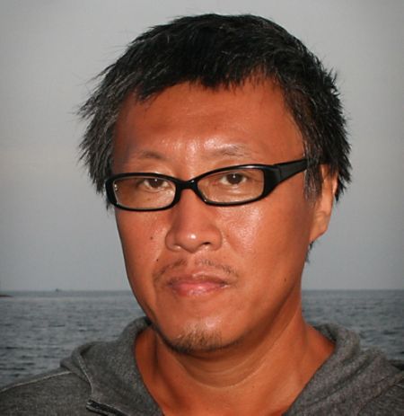 徐童：用影像艺术勾勒游民(图)