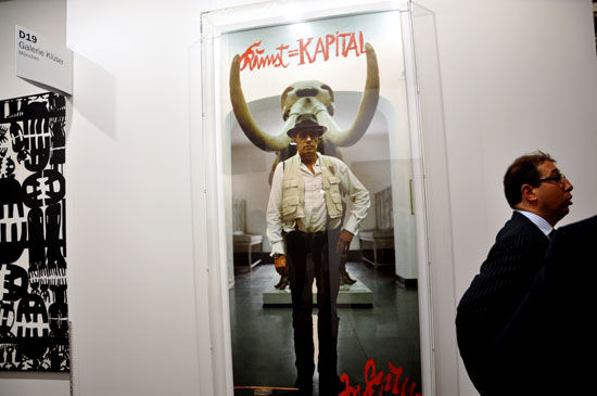 巴塞尔艺术博览会现场一角