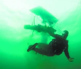 巴拿马海底发现17世纪海盗船(组图)