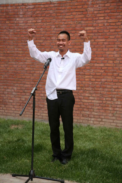 胡向前《向前美术馆》