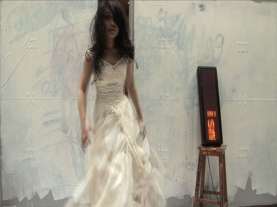 裴丽《丢失了些什么》