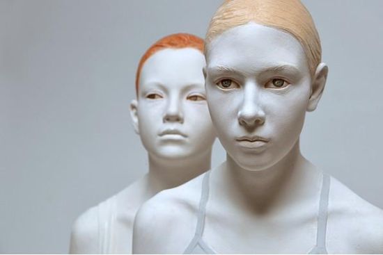 意大利雕塑家Bruno Walpoth木雕作品欣赏